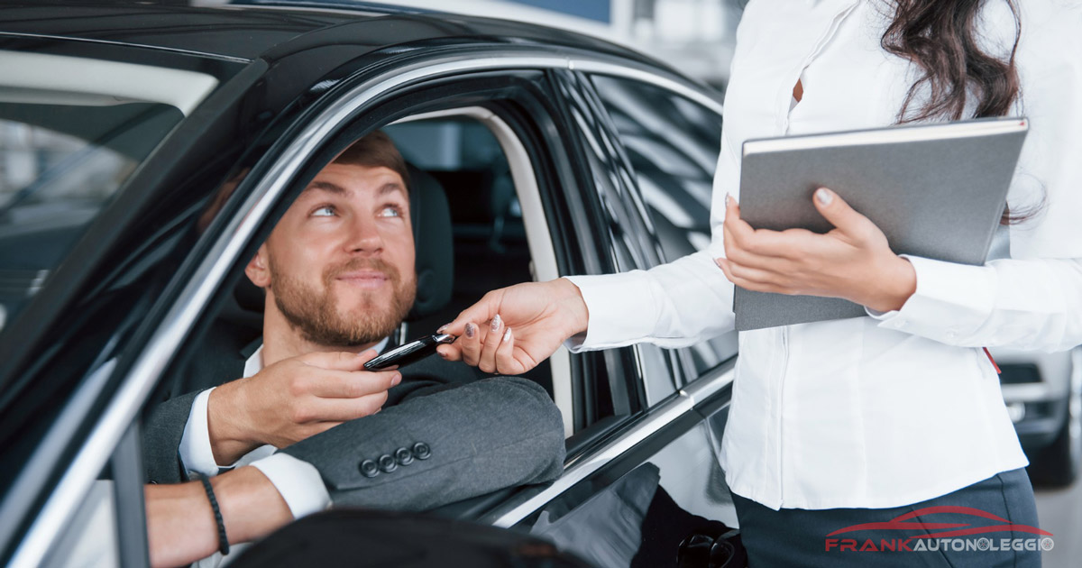 Noleggio Auto Lungo Termine